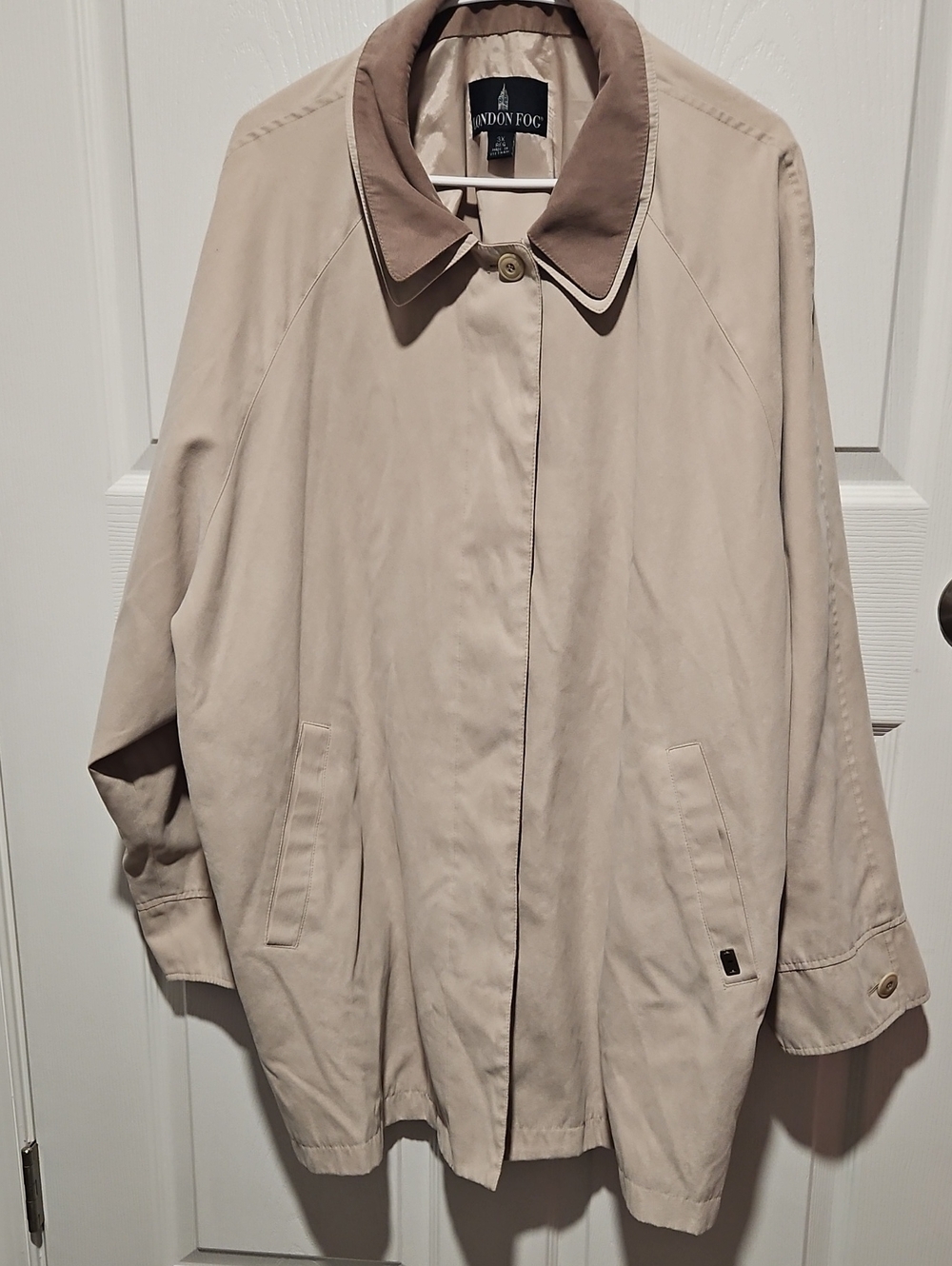Woman Vintage London Fog Two-Tone Tan Jacket with Faux Suede Collar Size 3XL